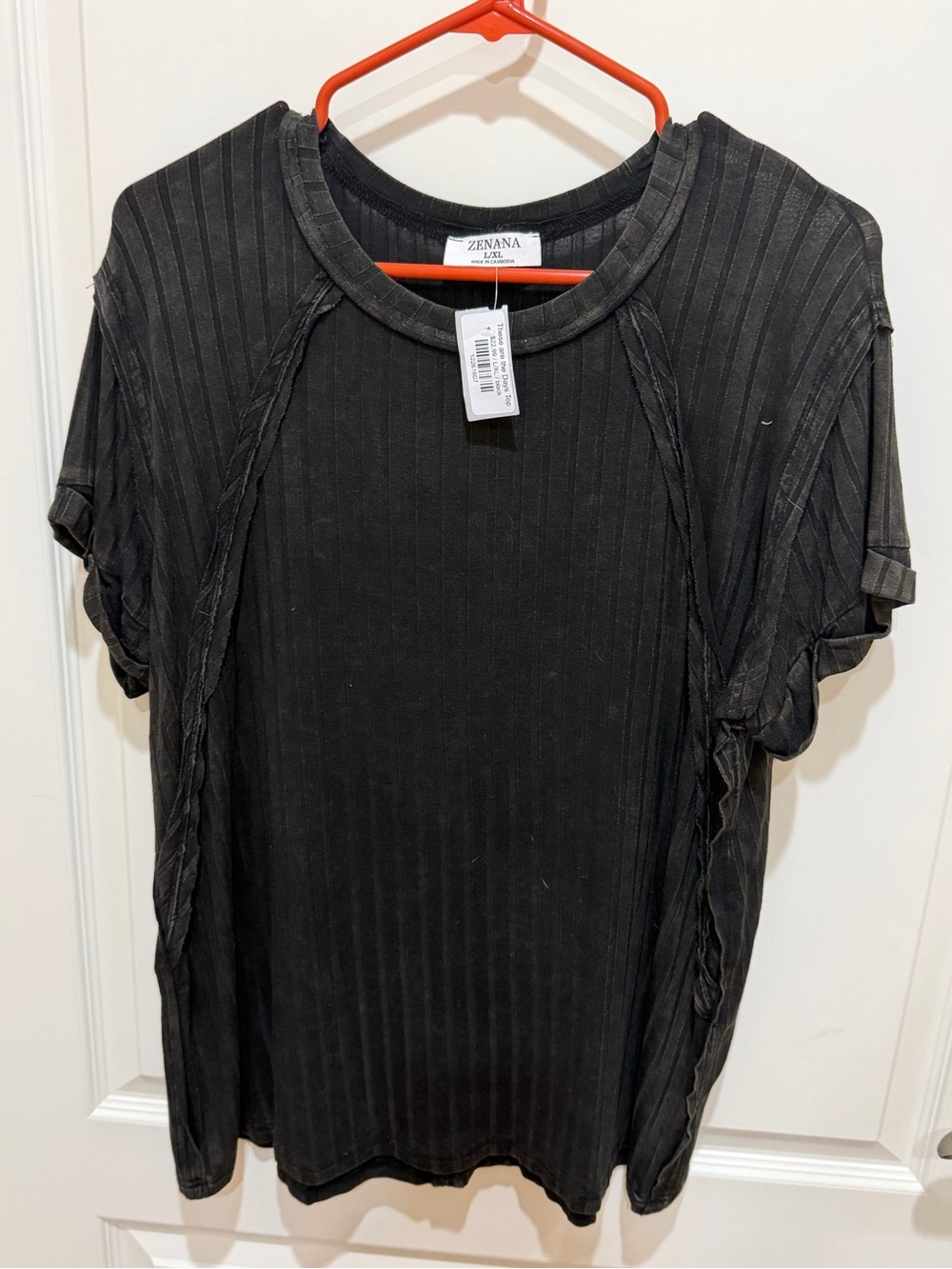 2 Boutique Tops- Zenana Short Sleeve Green & Black- size L/XL - Picture 7 of 15